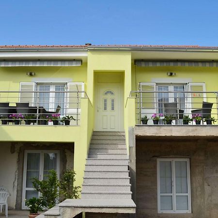 Apartman Rosa Pirovac Kültér fotó