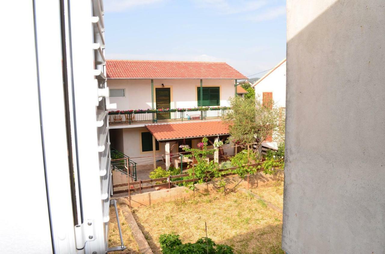 Apartman Rosa Pirovac Kültér fotó