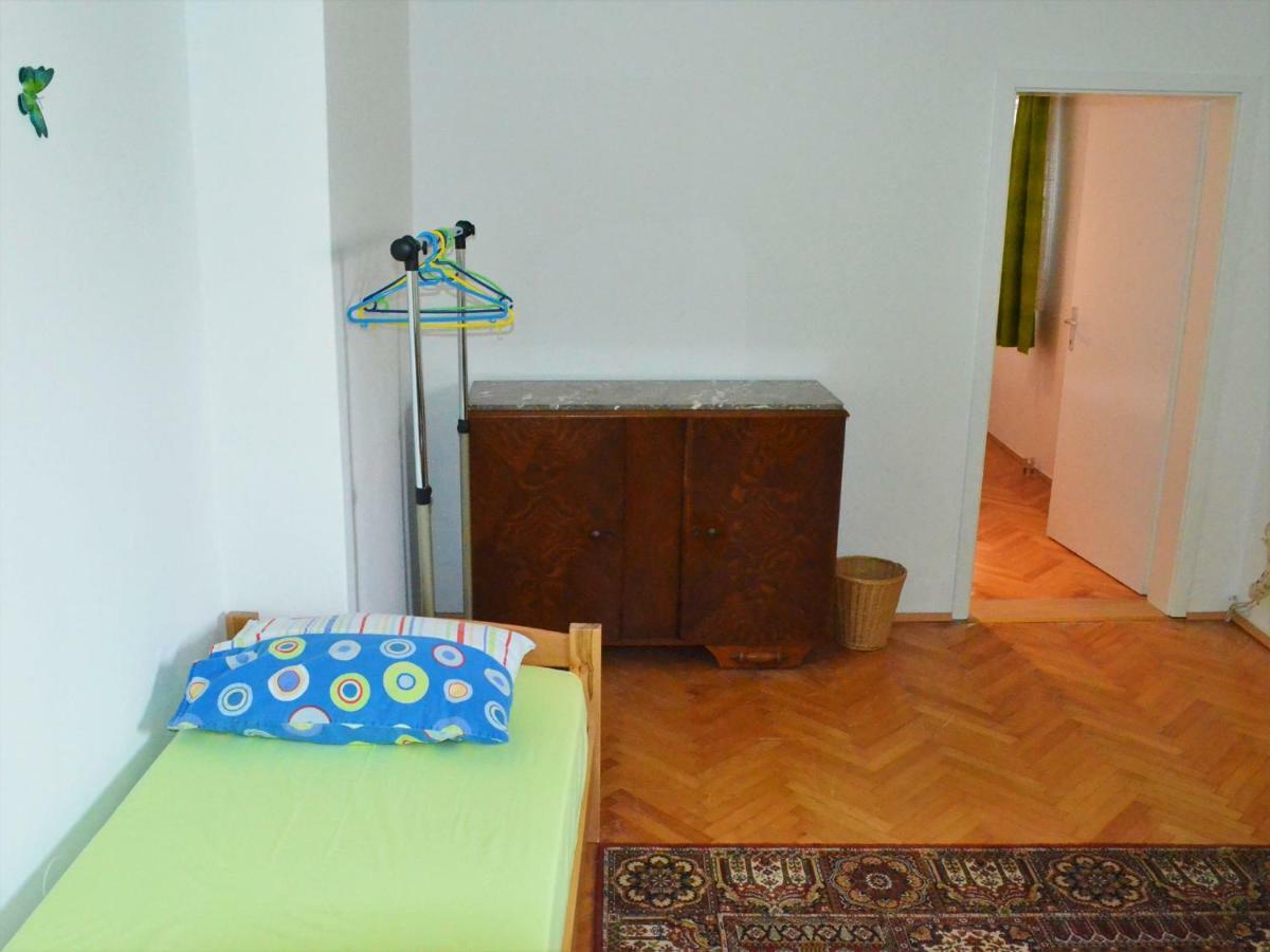 Apartman Rosa Pirovac Kültér fotó