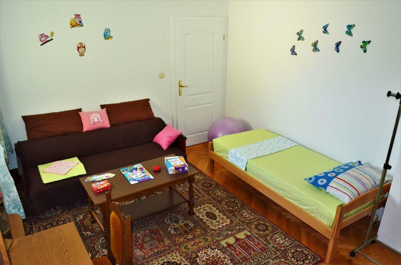 Apartman Rosa Pirovac Kültér fotó