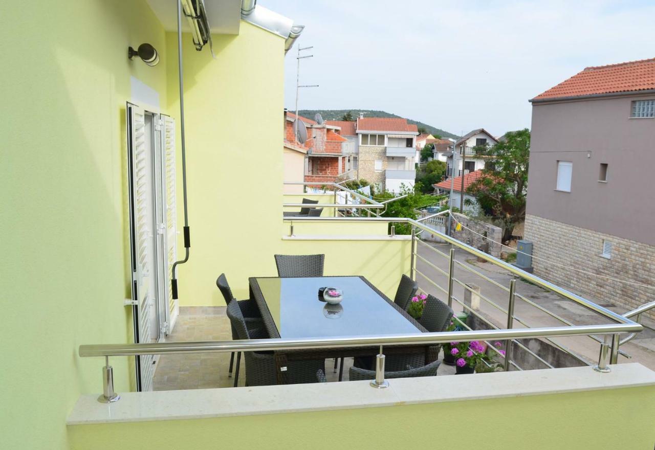 Apartman Rosa Pirovac Kültér fotó