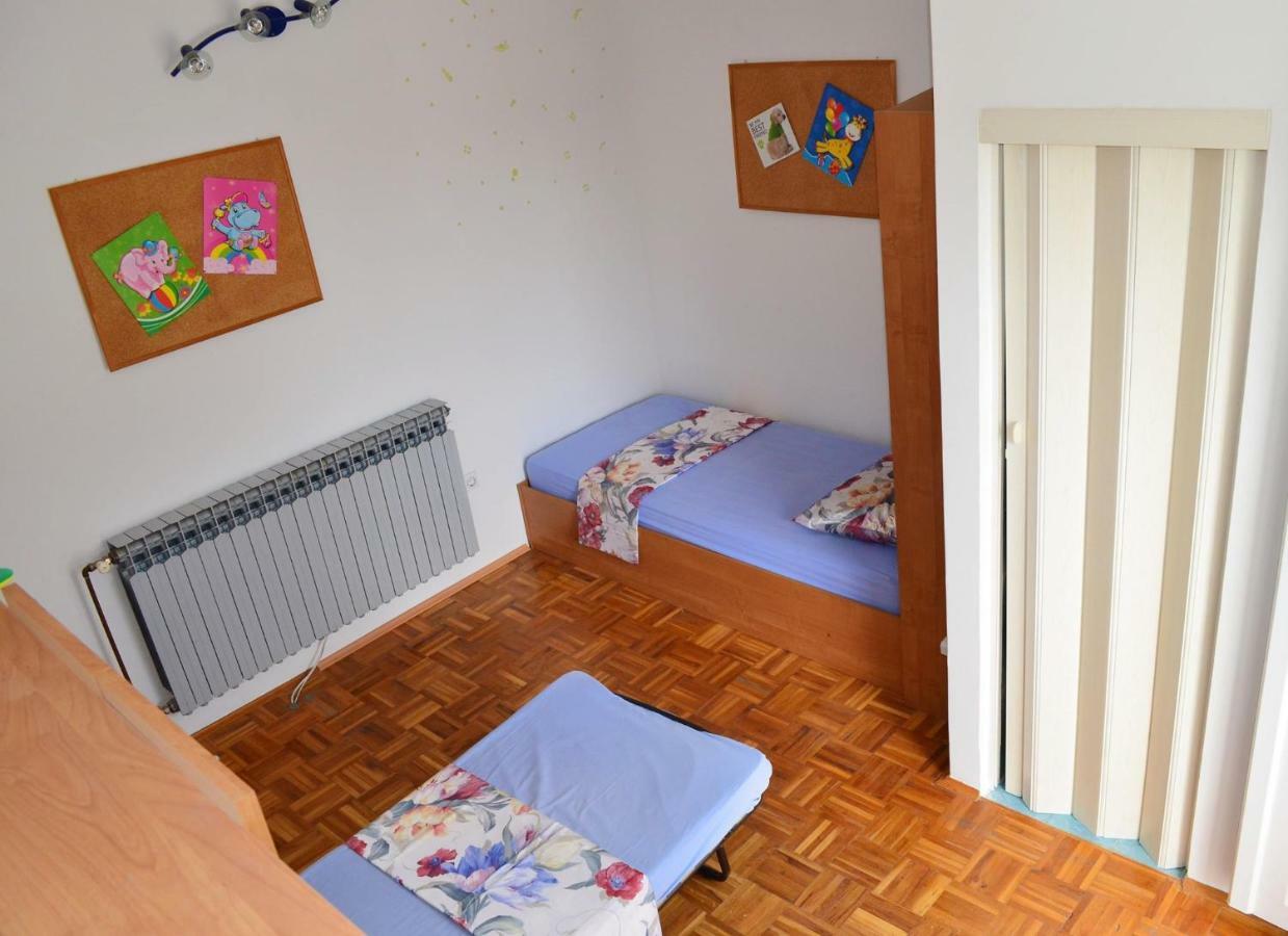 Apartman Rosa Pirovac Kültér fotó